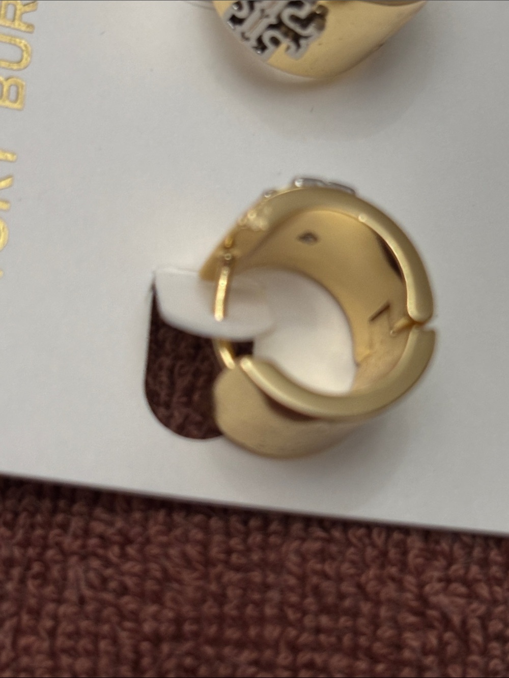 Accessories Subcategory Identification - Picture 4 of 5